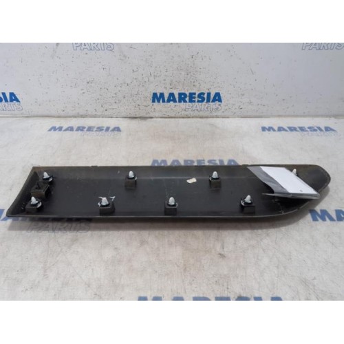 Citroen - Berlingo - Decorative strip