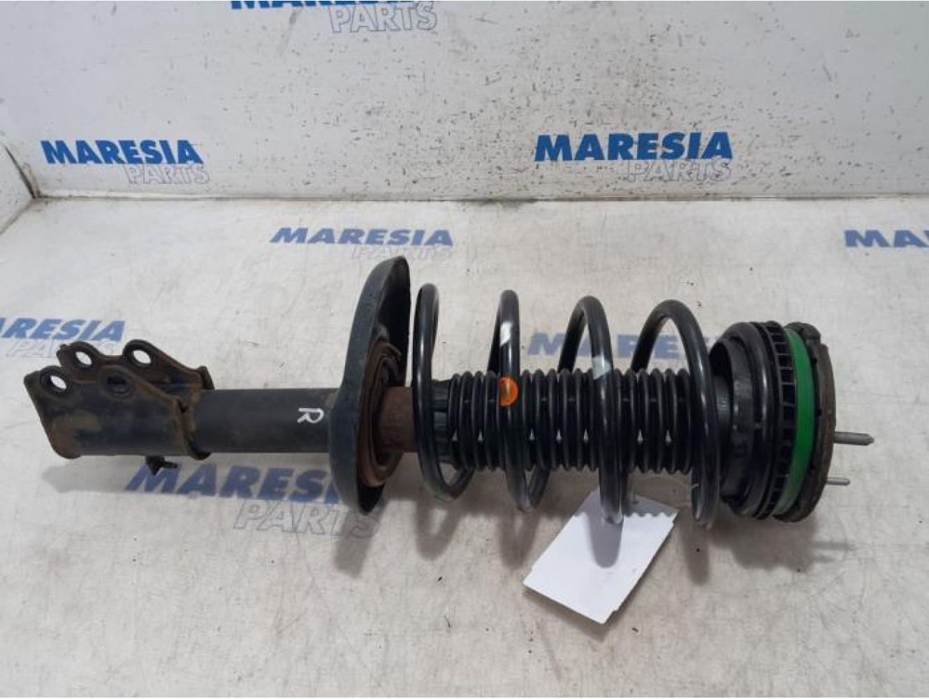 Peugeot - 508 - Front shock absorber rod, right