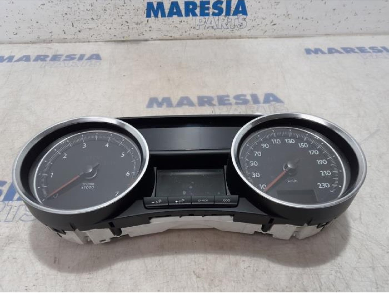 Peugeot - 508 - Instrument panel