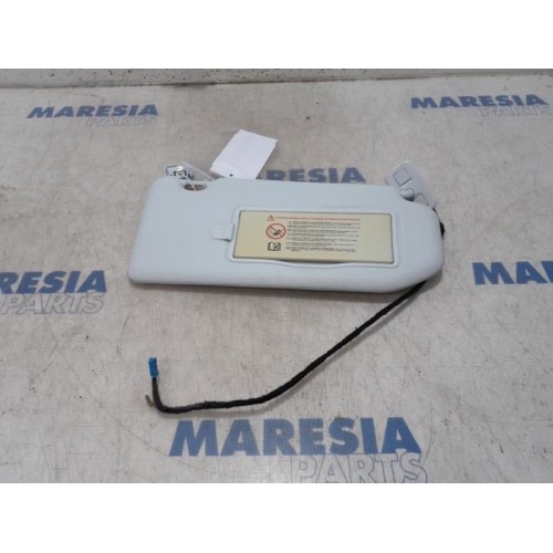 Peugeot - 508 - Sun visor