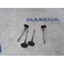 Peugeot - 2008 - Induction valve