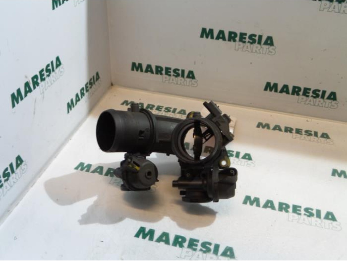 Peugeot - 407 - Throttle body