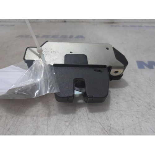 Citroen - C3 - Tailgate lock mechanism