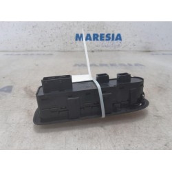 Citroen - C3 - Multi-functional window switch