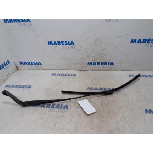 Citroen - Jumper - Front wiper arm