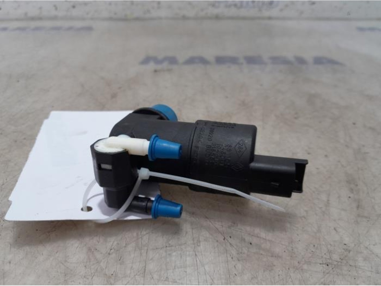 Citroen - C3 - Windscreen washer pump