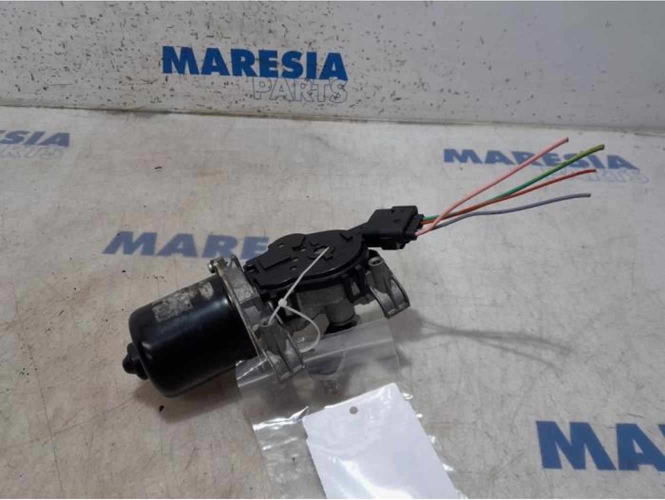 Citroen - C3 - Front wiper motor