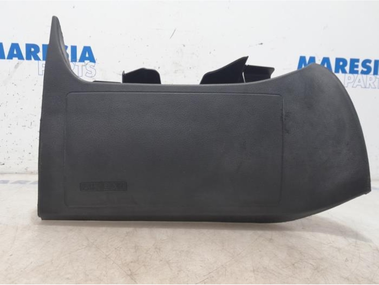 Alfa Romeo - Mito - Airbag knie links