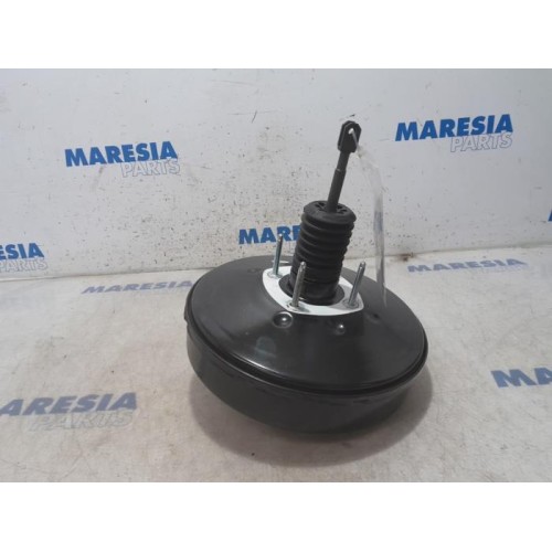 Opel - Vivaro - Brake servo
