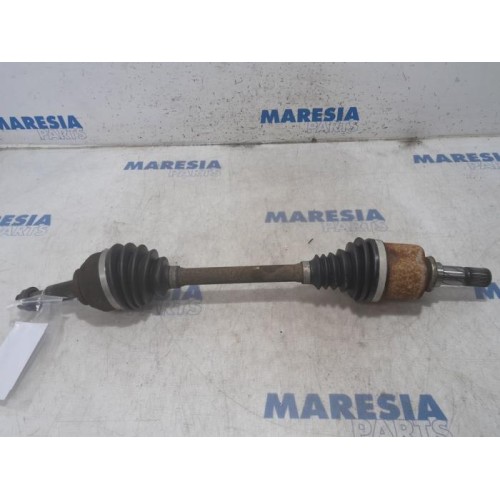 Opel - Vivaro - Front drive shaft, left