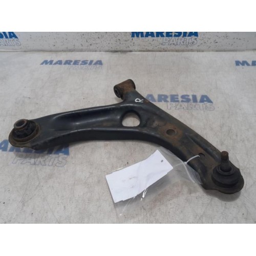 Peugeot - 107 - Front lower wishbone, right
