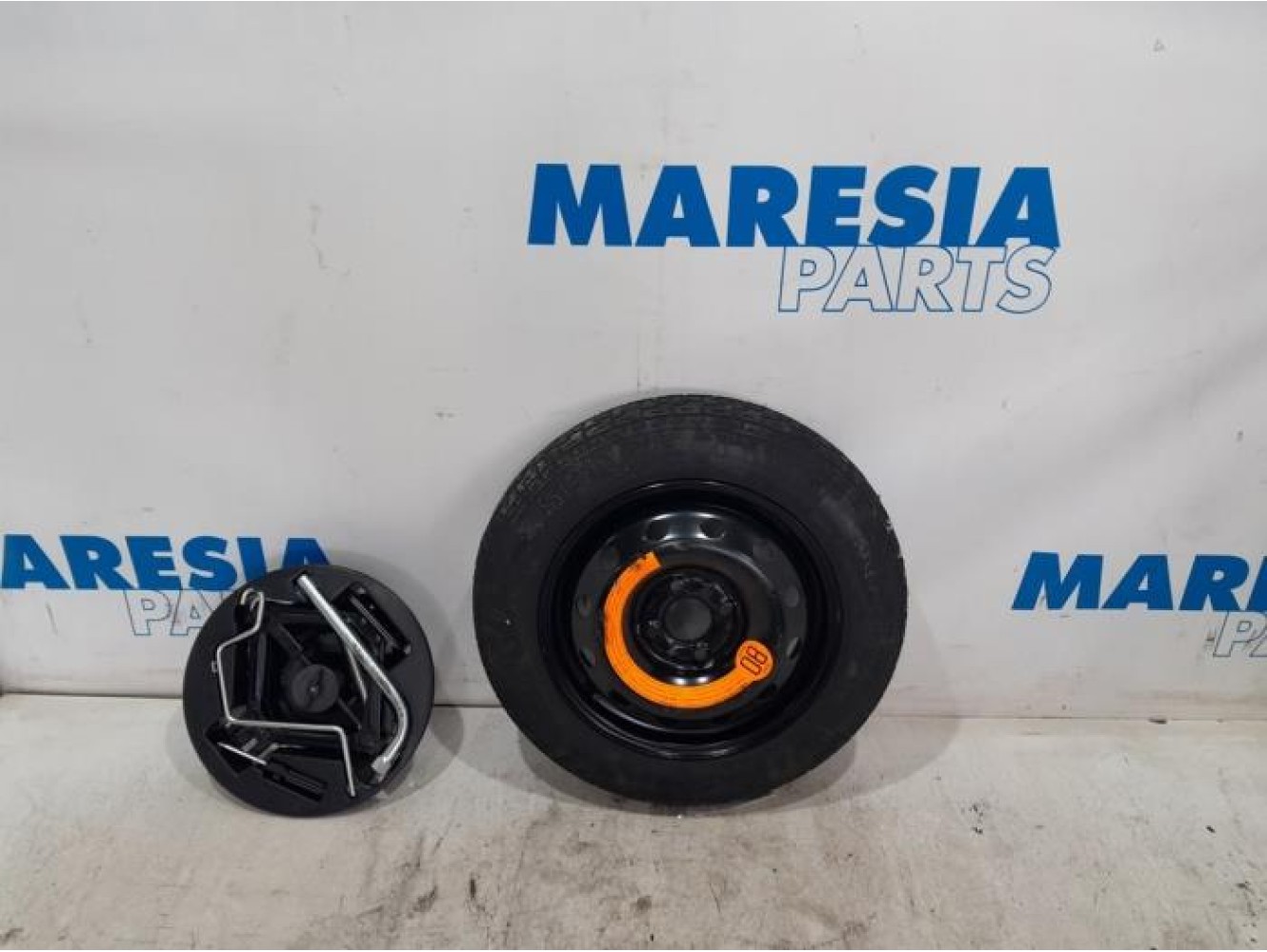 Fiat - 500 - Krikset + reservewiel