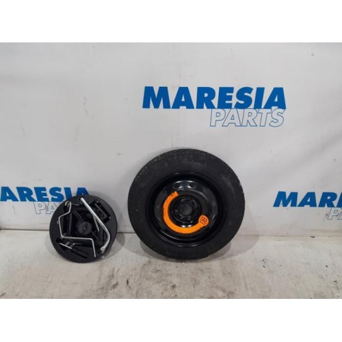 Fiat - 500 - Krikset + reservewiel