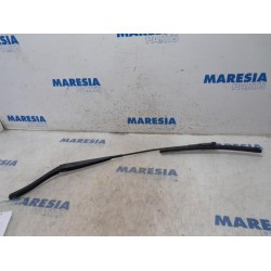 Alfa Romeo - Mito - Front wiper arm