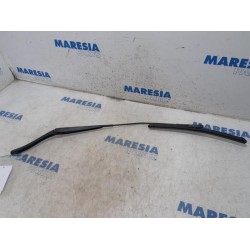 Alfa Romeo - Mito - Front wiper arm