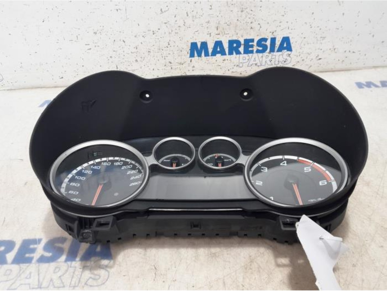 Alfa Romeo - Mito - Instrument de bord
