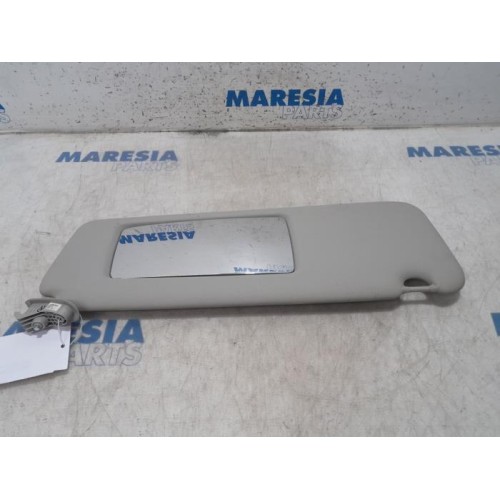 Opel - Vivaro - Sun visor