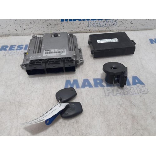 Opel - Vivaro - Engine management computer
