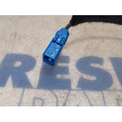 Opel - Vivaro - GPS antenna