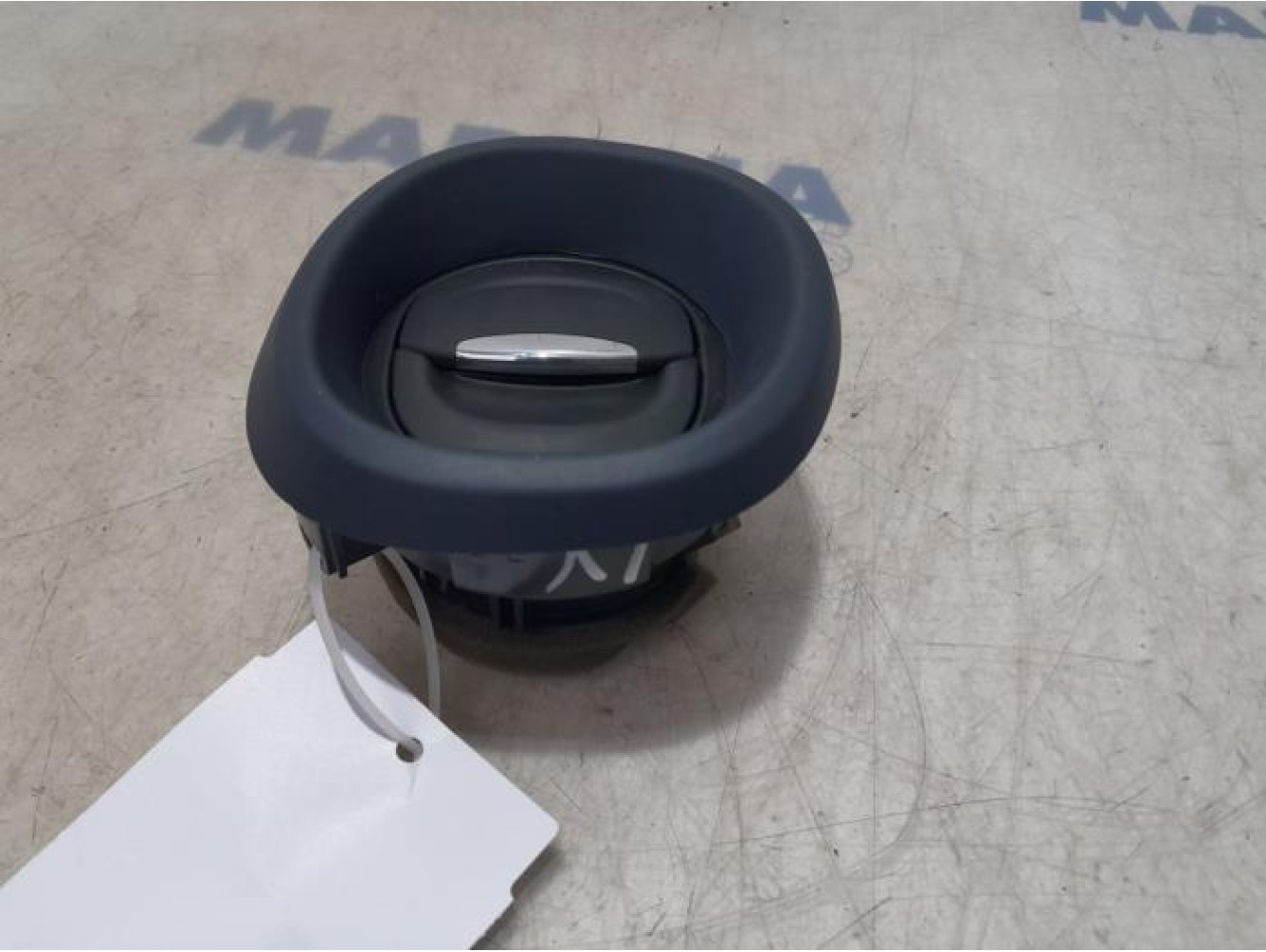 Opel - Vivaro - Dashboard vent