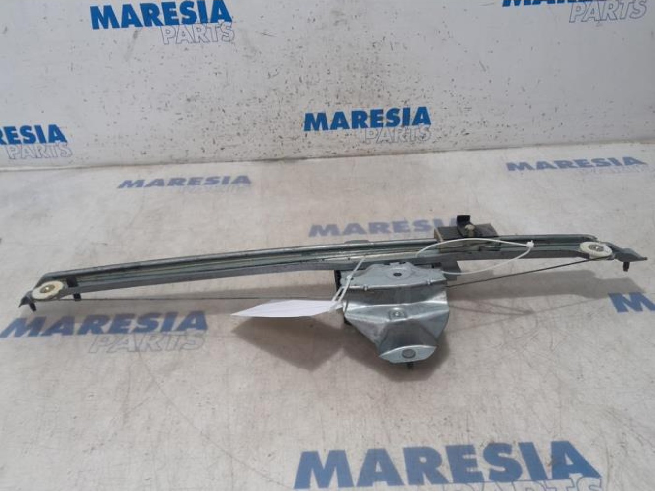 Opel - Vivaro - Window mechanism 2-door, front left