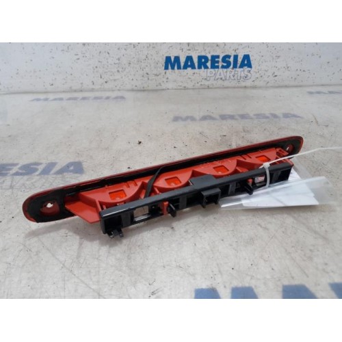 Peugeot - 107 - Third brake light