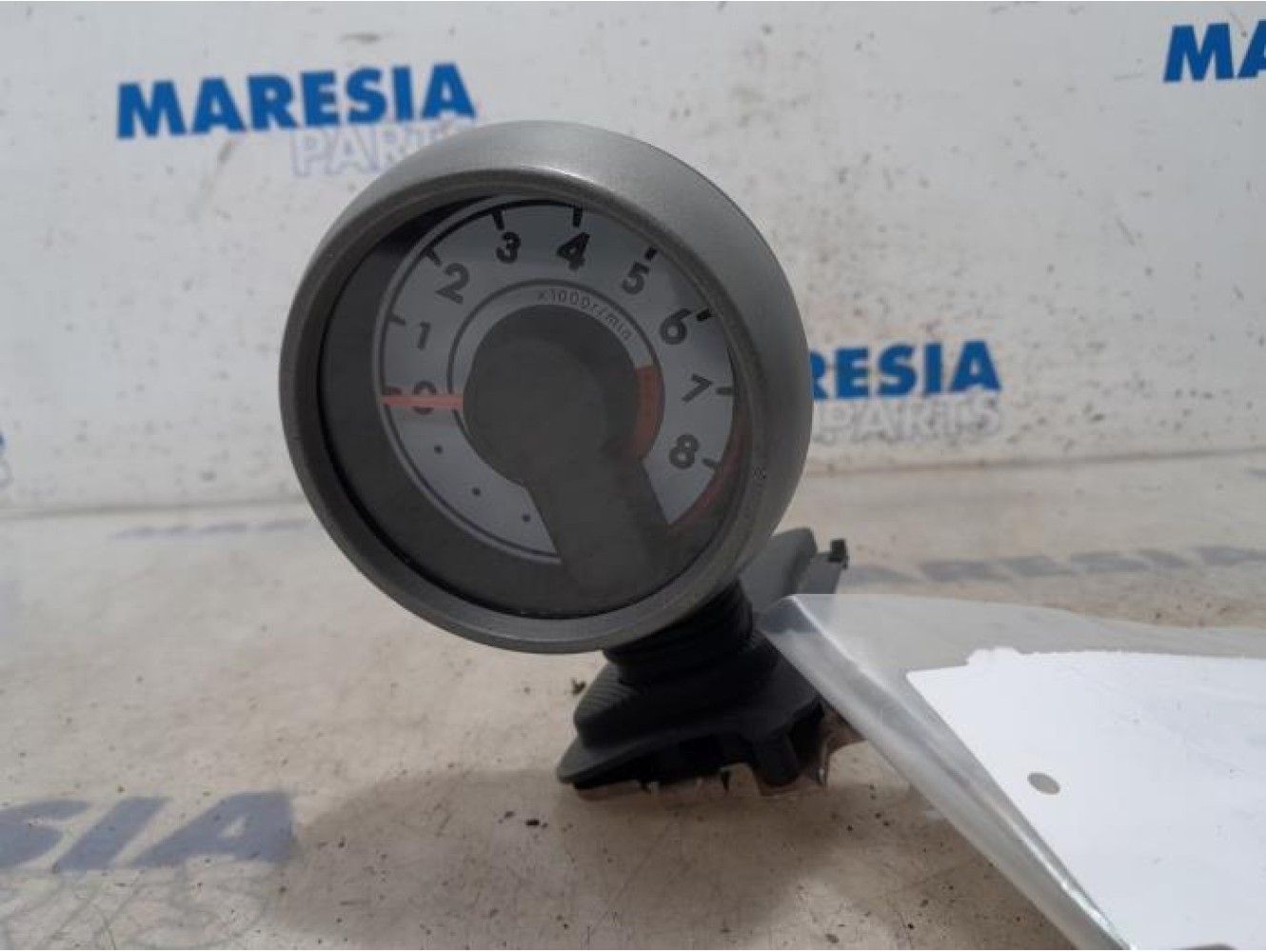 Peugeot - 107 - Tachometer