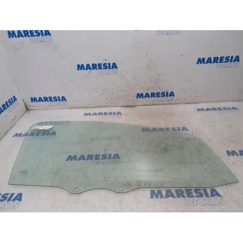 Peugeot - 107 - Door window 4-door, front right