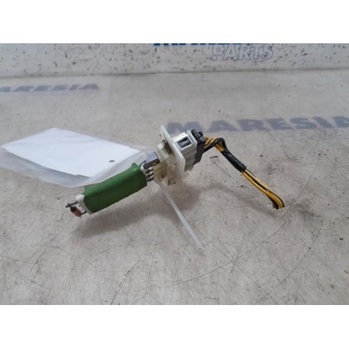 Peugeot - 107 - Heater resistor