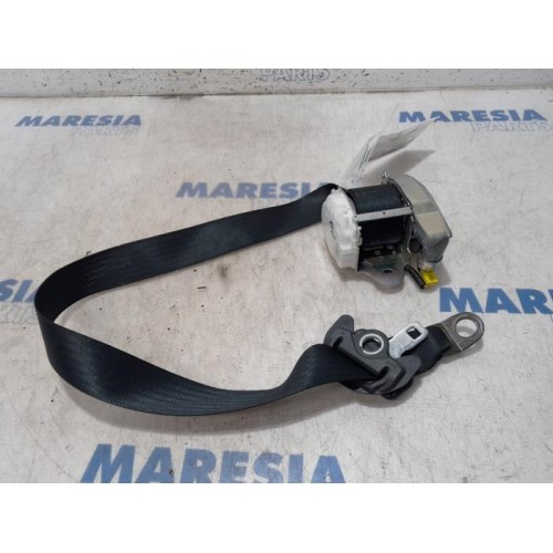Peugeot - 107 - Front seatbelt, right
