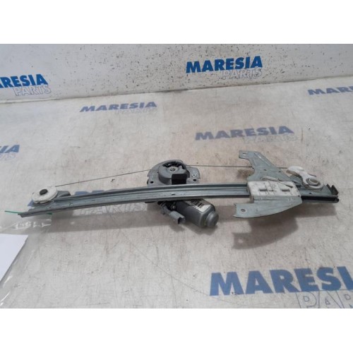 Peugeot - 107 - Window mechanism 4-door, front right