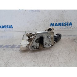 Peugeot - 107 - Front door lock mechanism 4-door, right