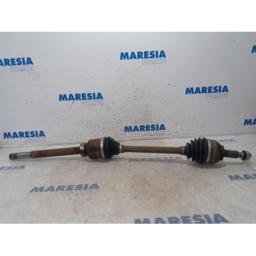 Opel - Vivaro - Front drive shaft, right