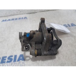 Opel - Vivaro - Remklauw (Tang) links-achter