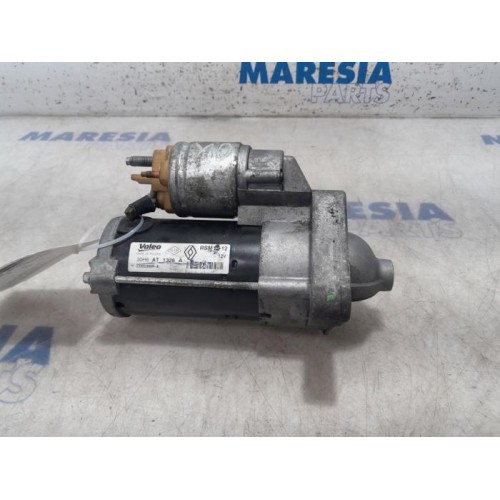Opel - Vivaro - Startmotor