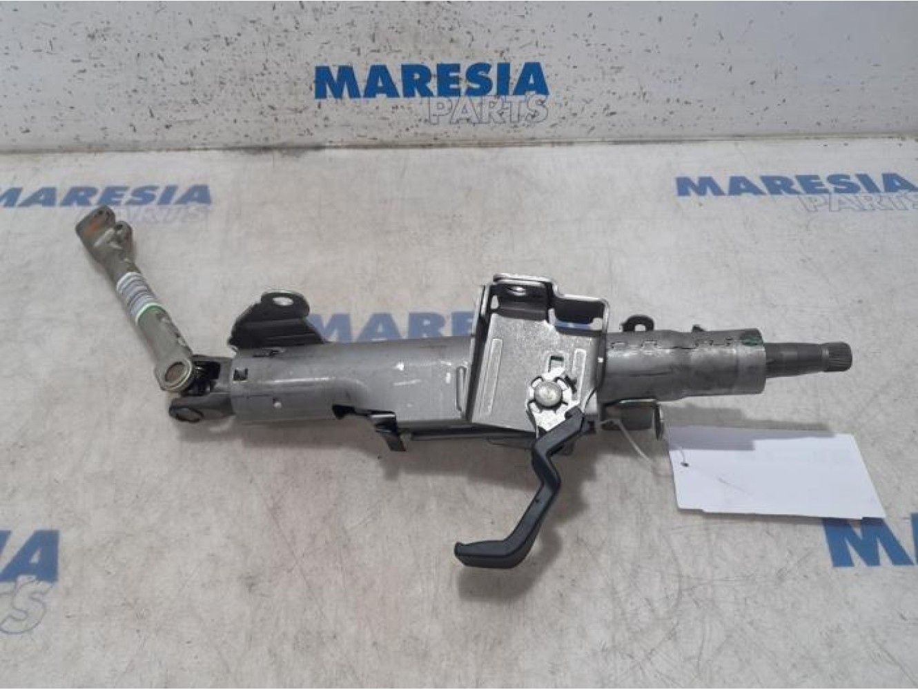 Opel - Vivaro - Steering column housing