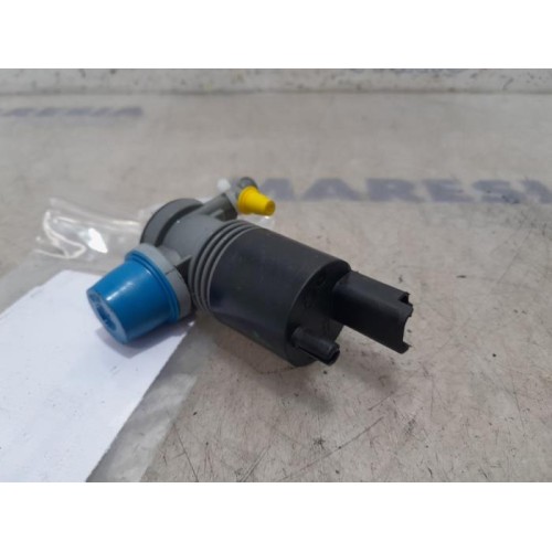Opel - Vivaro - Scheibensprüherpumpe vorne