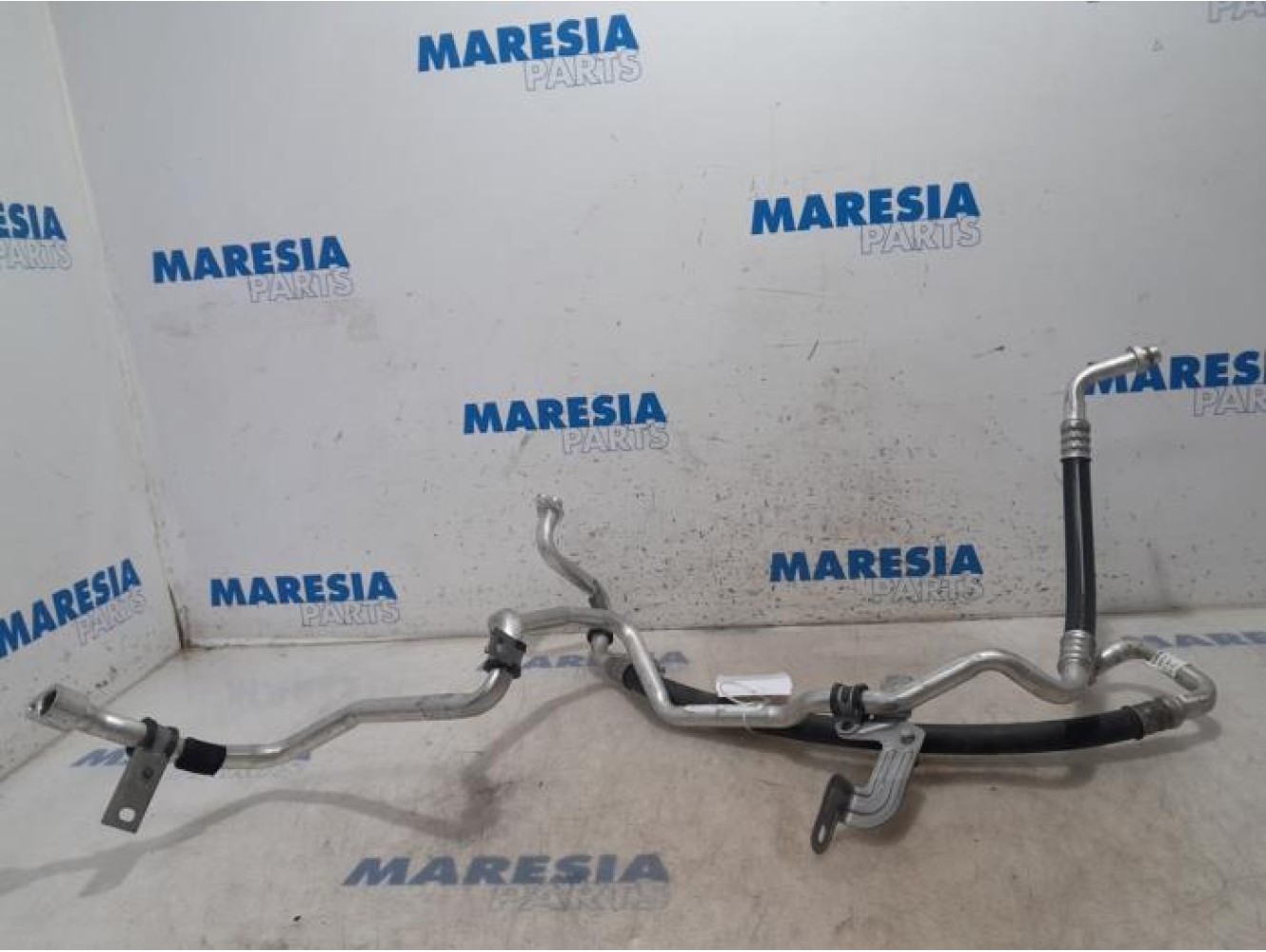 Opel - Vivaro - Air conditioning line
