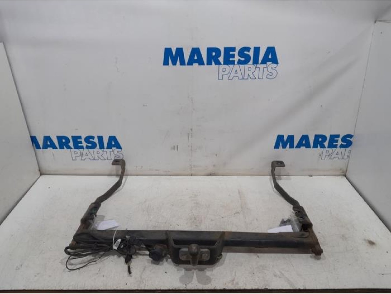 Renault - Trafic - Towbar