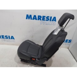 Peugeot - 5008 - Rear seat