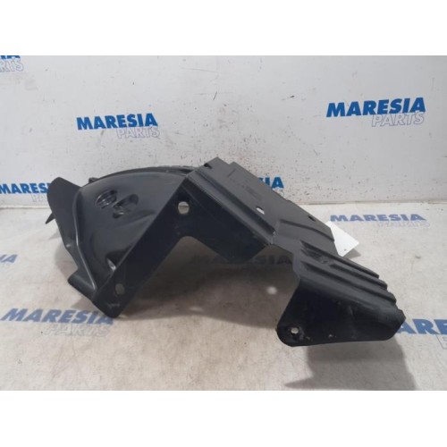 Opel - Vivaro - Wheel arch liner