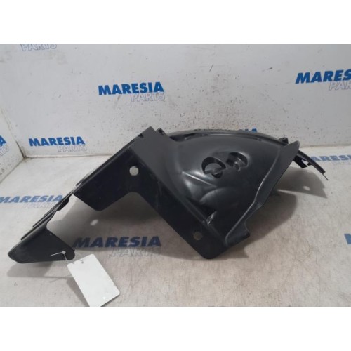 Opel - Vivaro - Wheel arch liner