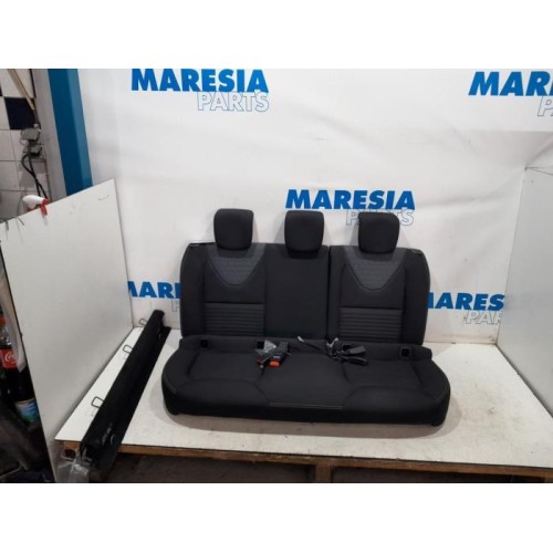Renault - Clio - Rear bench seat