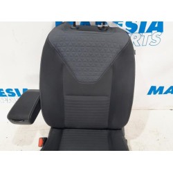 Renault - Clio - Stoel links