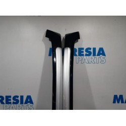 Peugeot - 5008 - Kit rails de toit