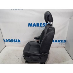 Peugeot - 5008 - Sitz links