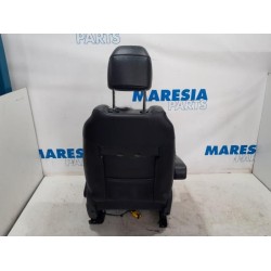 Peugeot - 5008 - Sitz links