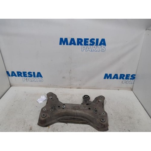 Renault - Trafic - Subframe