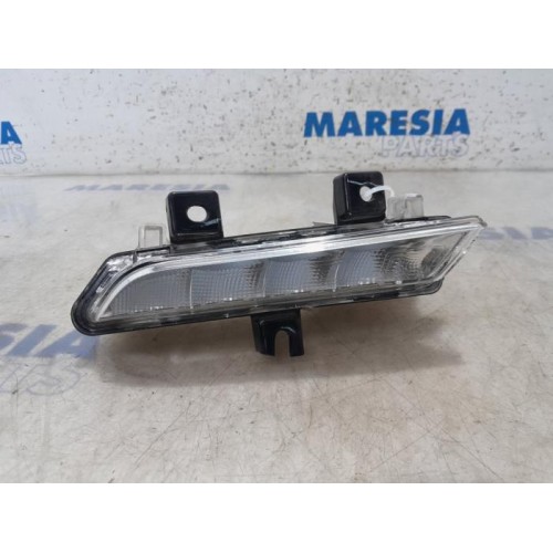 Renault - Clio - Tageslicht links