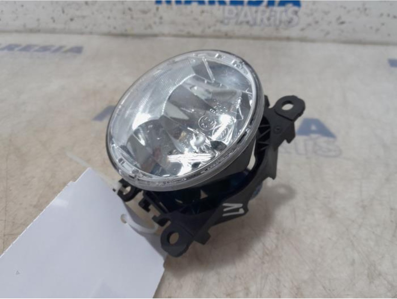 Renault - Clio - Fog light, front left